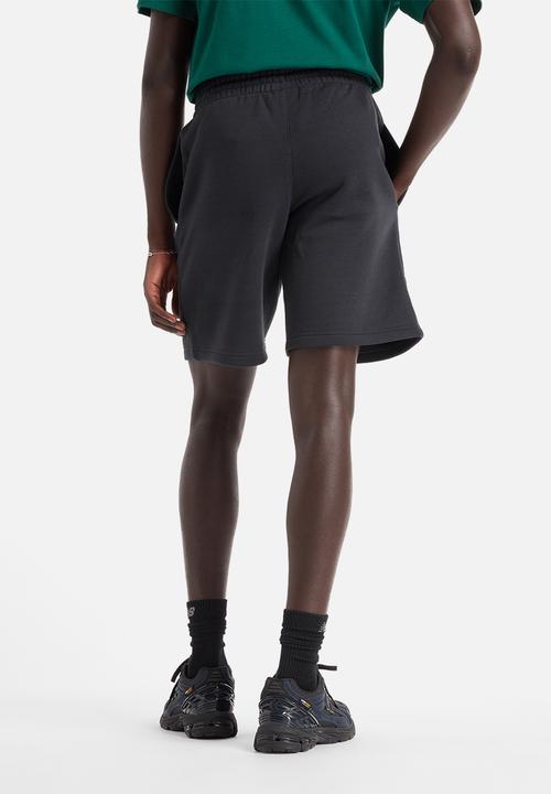 New Balance  - Core 9in Short - Black