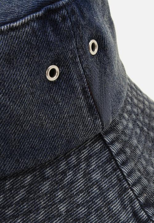 Levi’s® - Essential bucket hat 10 - jeans blue