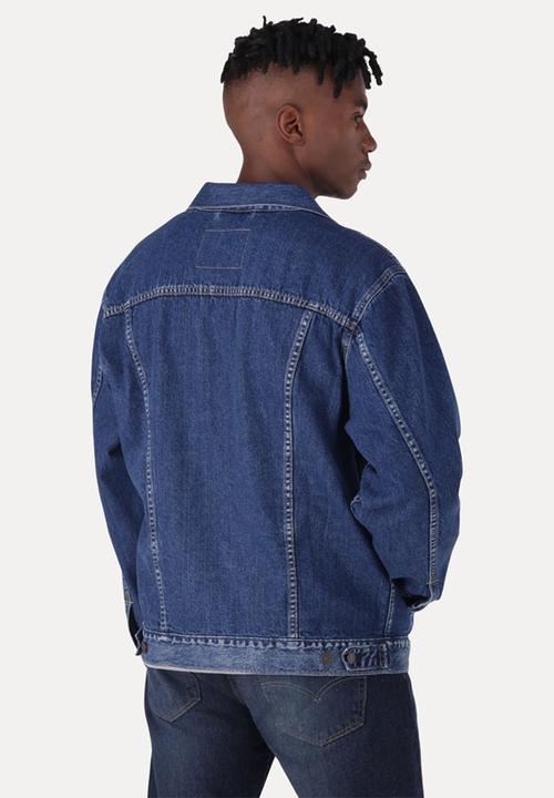 Levi’s® - Relaxed fit trucker za - that feels light