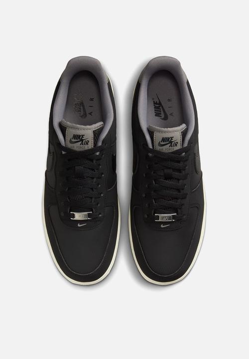Nike - AIR FORCE 1 '07 LV8