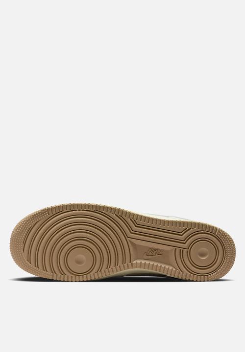 Nike - AIR FORCE 1 '07 LV8