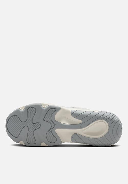 Nike - Nike Tech Hera