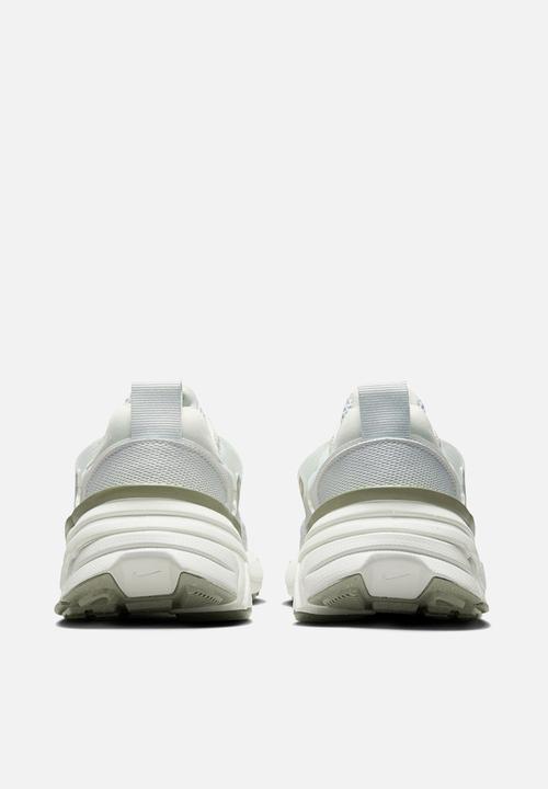 Nike - Nike V2K Run