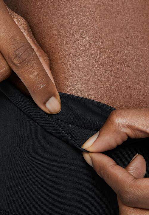 Nike - Nike Dri-FIT Fast Crop - Black/Reflective Silv