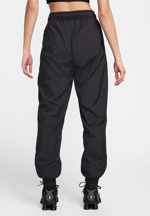 Nike - Nike UV essential woven jogger - Black/White