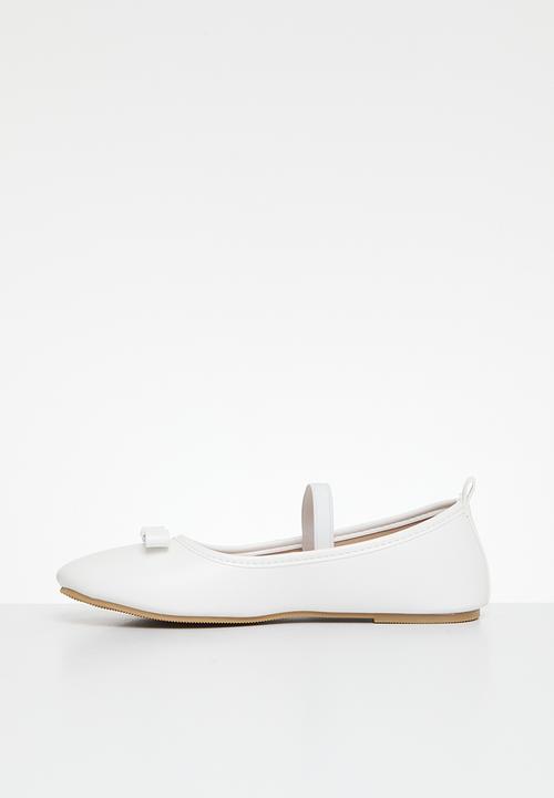 Pop Candy - Bow decor pumps - white