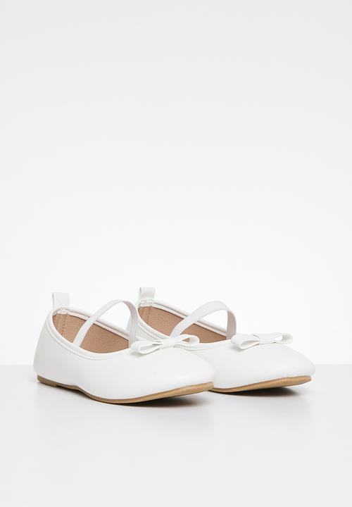 Pop Candy - Bow decor pumps - white