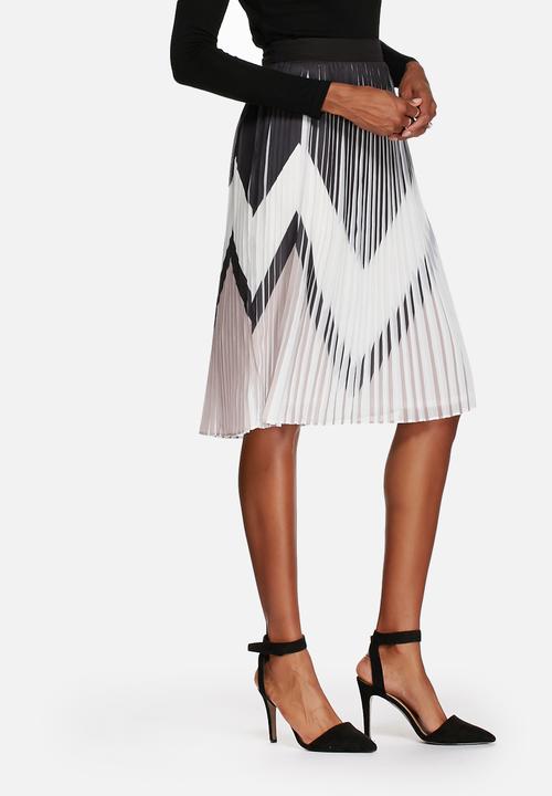 Y.A.S - Zaggy pleated skirt