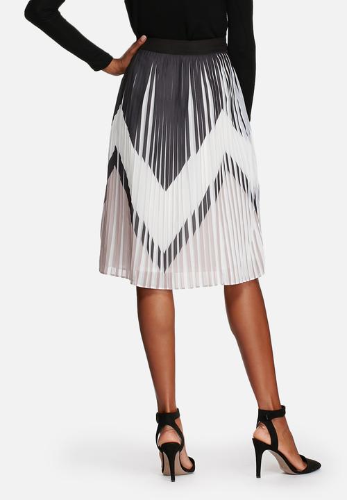 Y.A.S - Zaggy pleated skirt