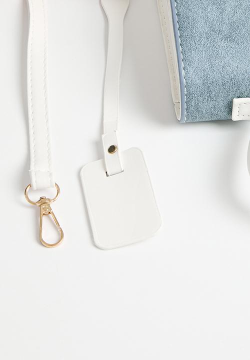 Superbalist - Denim patchwork bag - blue & white