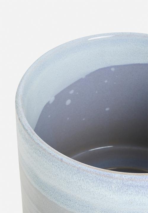 Silk By Design - Ceramic Vase – Grey