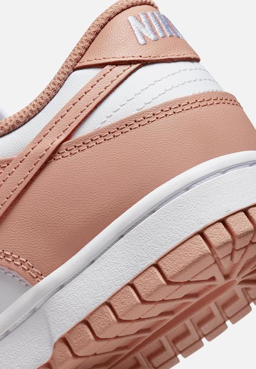 Nike - Nike Dunk Low