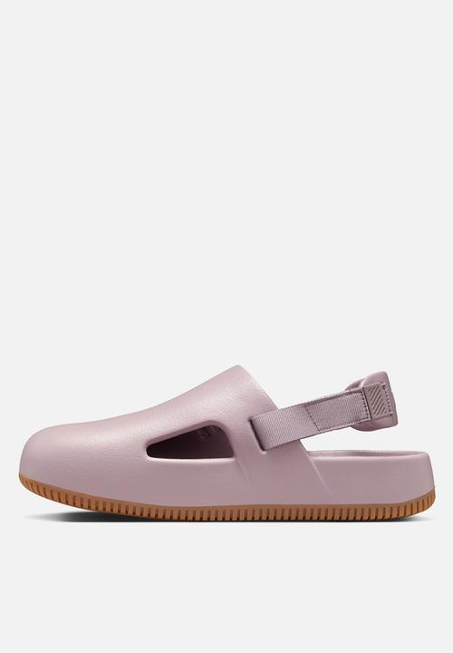 Nike - Nike Calm