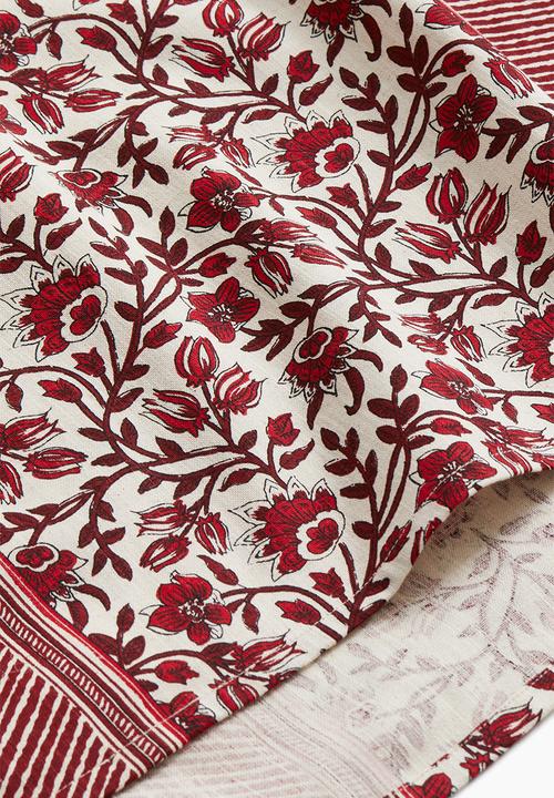 H&M - Long canvas table runner - red