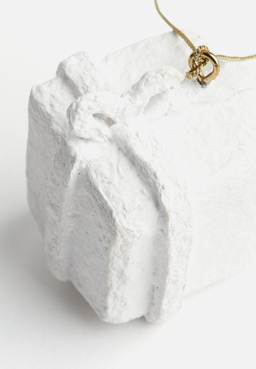 H&M - Papier mâché christmas tree decoration - white