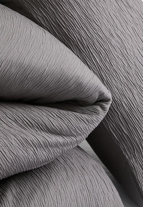 Sixth Floor - Crinkle Duvet Set