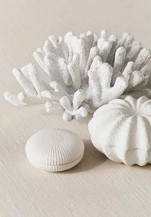 H&M - Coral sculpture - white