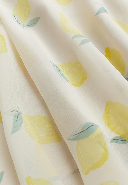 H&M - Asymmetric chiffon dress - white lemons