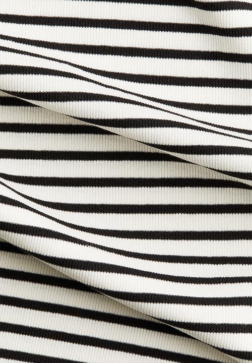 H&M - Mama ribbed top - white & black striped