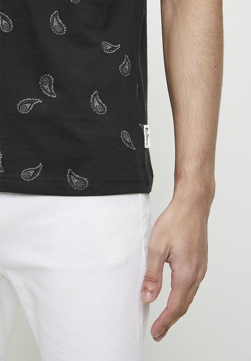 Ben Sherman - Paisley Pkt Tee - Black