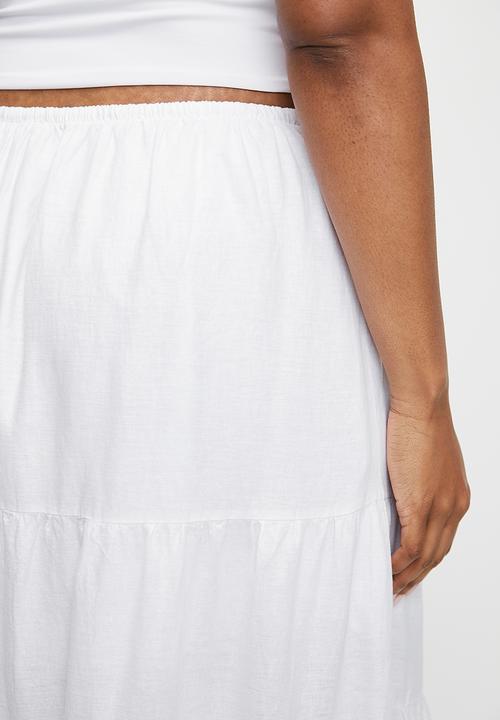 Cotton On - Plus Haven Tiered Maxi Skirt - White