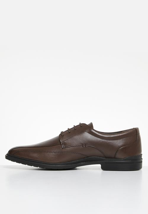 Hush Puppies - Abel-Tan