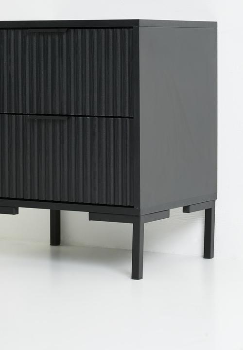 Me&Co - Destiny bedside table -black