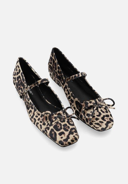 Public Desire - Kandi WF pump - leopard velvet
