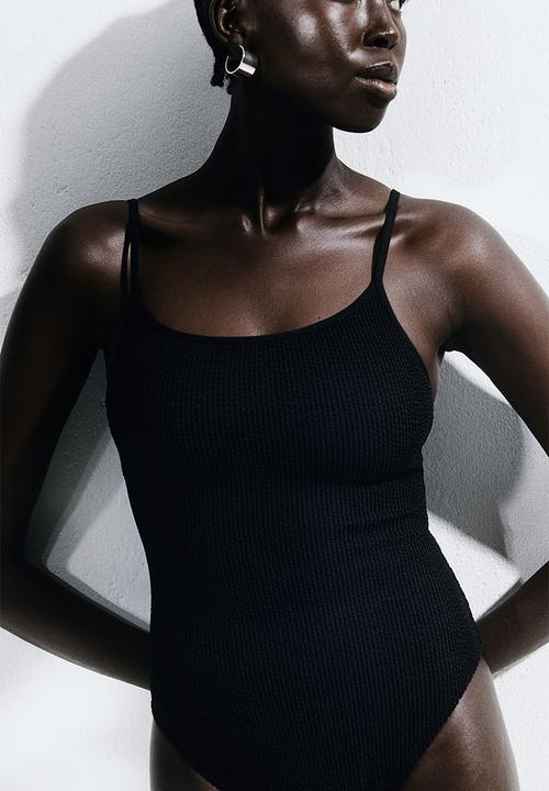 H&M - Padded-cup high-leg swimsuit - black