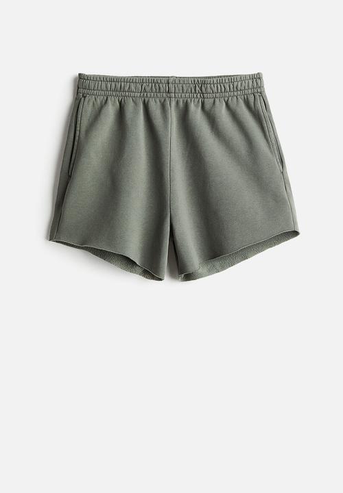 H&M - Sweatshirt shorts - green