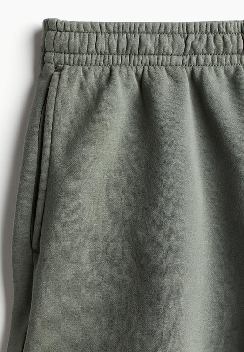 H&M - Sweatshirt shorts - green