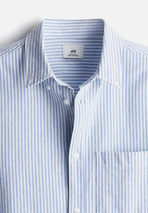 H&M - Regular fit short-sleeved oxford shirt - blue striped