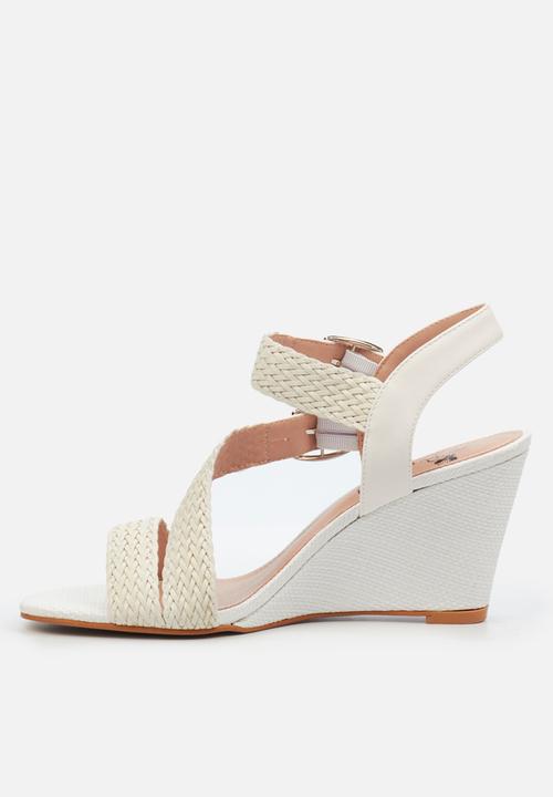 Butterfly Feet - Raeleen 1 wedge - white
