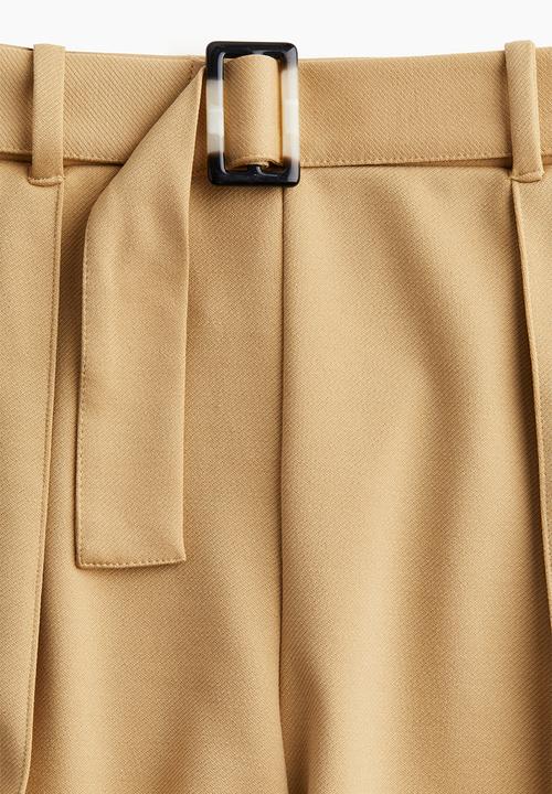 H&M - Belted pull-on shorts - beige