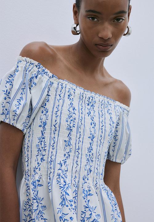 H&M - Off-the-shoulder poplin dress - white & blue floral