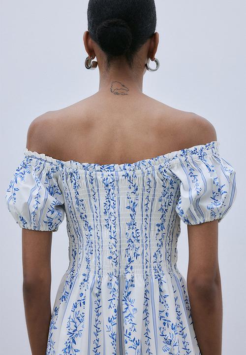 H&M - Off-the-shoulder poplin dress - white & blue floral