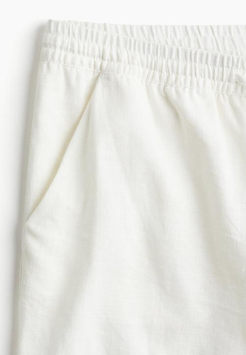 H&M - Linen-blend pull-on shorts - cream 