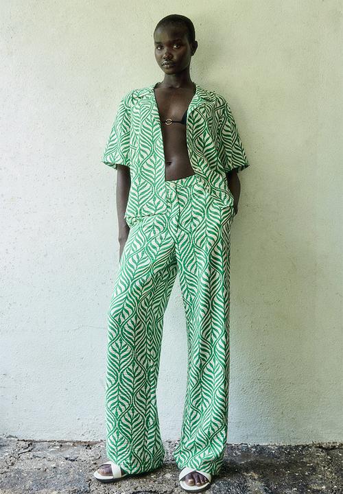 H&M - Wide trousers - green leaf patterned 