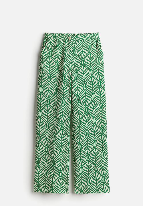 H&M - Wide trousers - green leaf patterned 