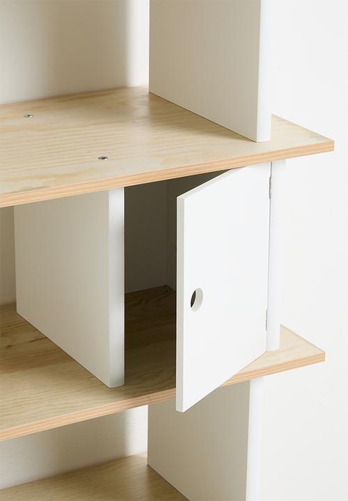 Sixth Floor - Arran shelf - natural & white