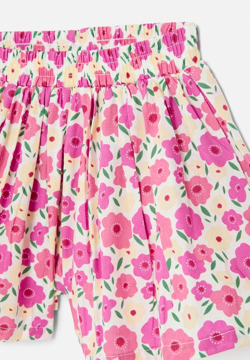Pop Candy - Floral print shorts - pink
