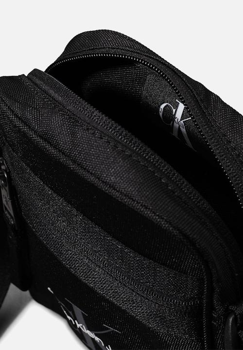Calvin Klein - Sport essentials reporter17 m -  black