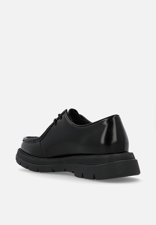 Steve Madden - Reice