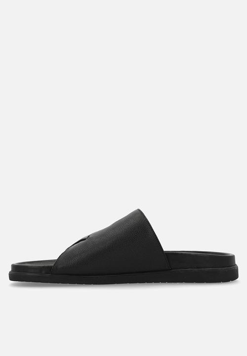 Hush Puppies - Jake - Black 
