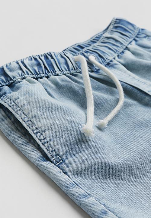 H&M - Pull-on denim shorts - light denim blue 
