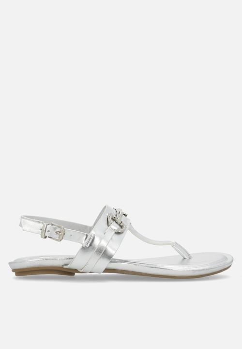 Madison® - Jayzee ankle strap sandal - silver