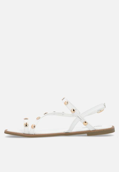 Madison® - Jay ankle strap sandal - white