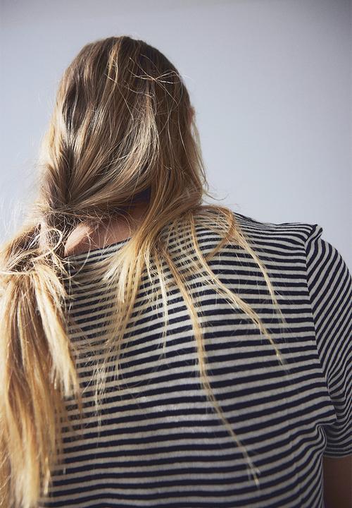 H&M - Linen-blend t-shirt - navy blue striped
