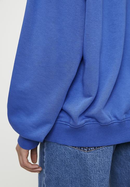 Cotton On - Classic Graphic Crew Sweatshirt - Sardinha/Pacific Blue