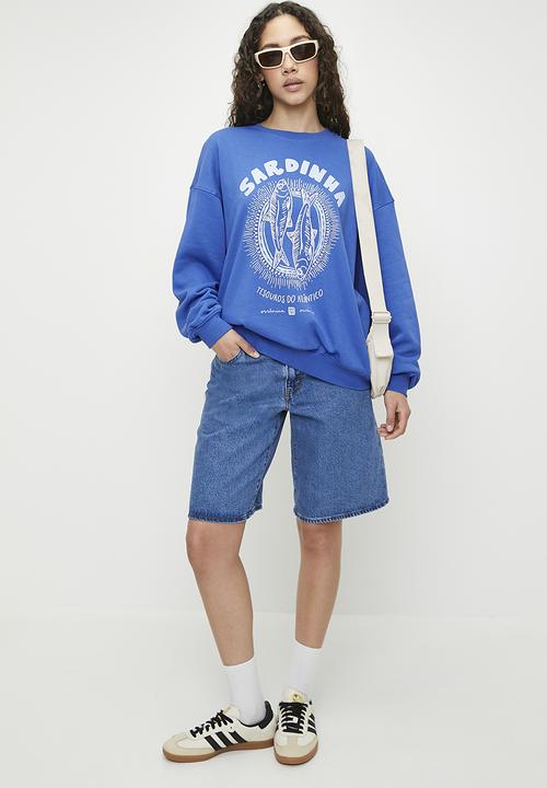 Cotton On - Classic Graphic Crew Sweatshirt - Sardinha/Pacific Blue